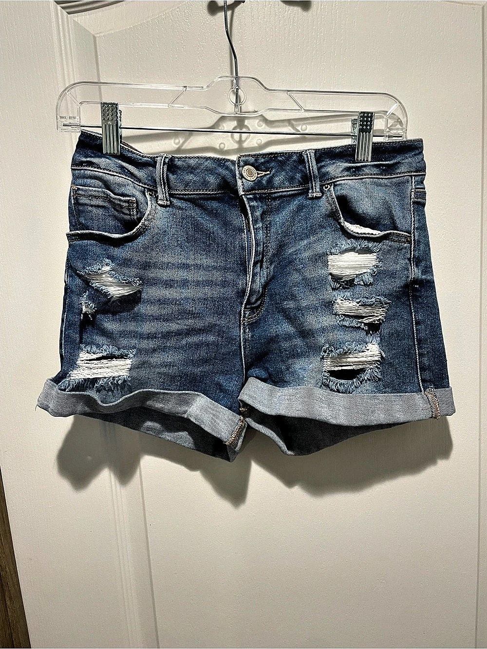 Wax Jean Collection denim shorts Distressed Denim Shorts Size Large